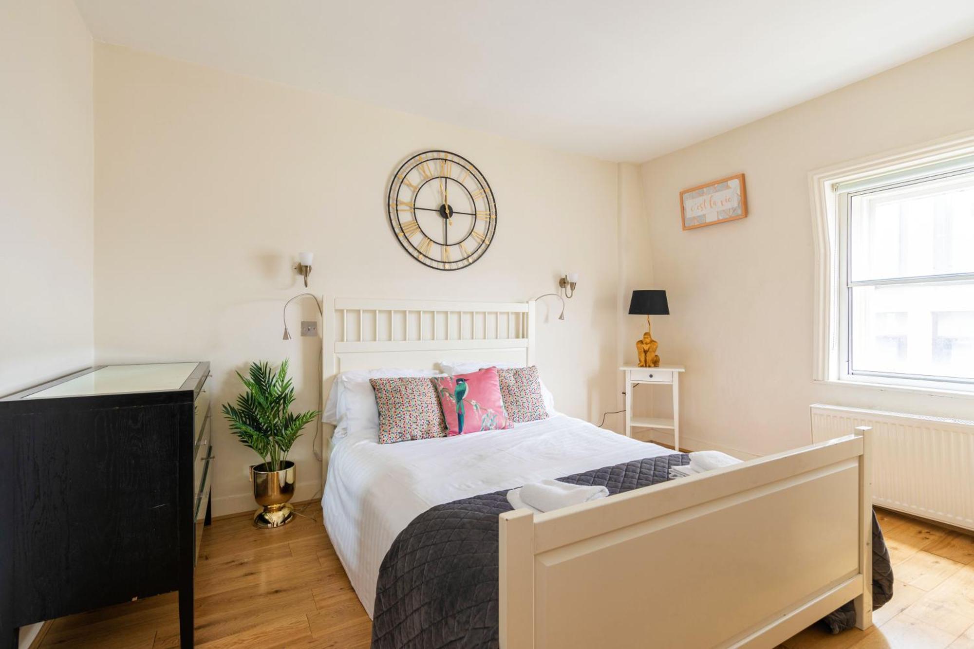 Prime Location One-Bed By Bond Street Apartment London Exterior photo